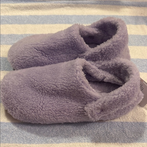 CROCS Women's Slippers in Lavender NWT - Picture 7 of 8